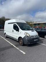 Nissan Primastar Camper 1