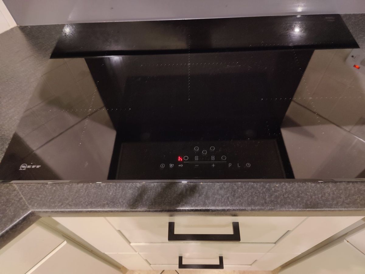 Electric 5 ring hob