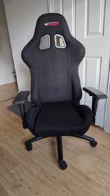 GT Omega Pro Gaming Chair 2