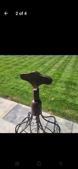 Tall Metal Bottle Holder 2