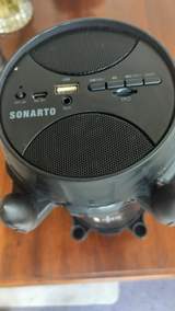 Two Portable Speakers 3