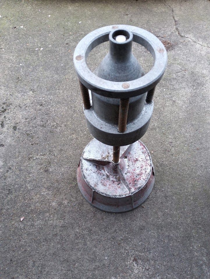 Old fashioned wheel balancer