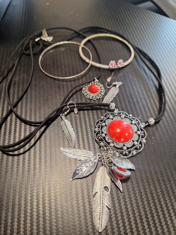 Jewellery bundle