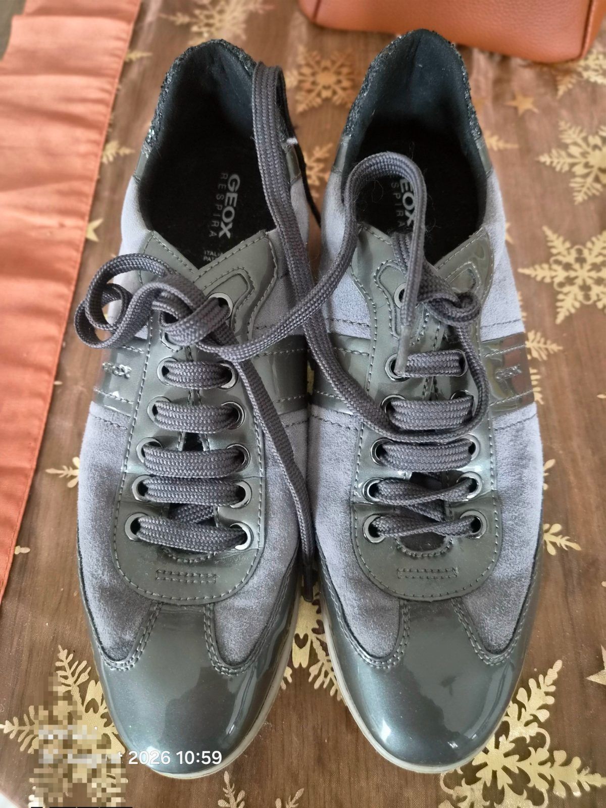 Geox Respira Women’s Grey Patent & Suede Sneakers - Size 6
