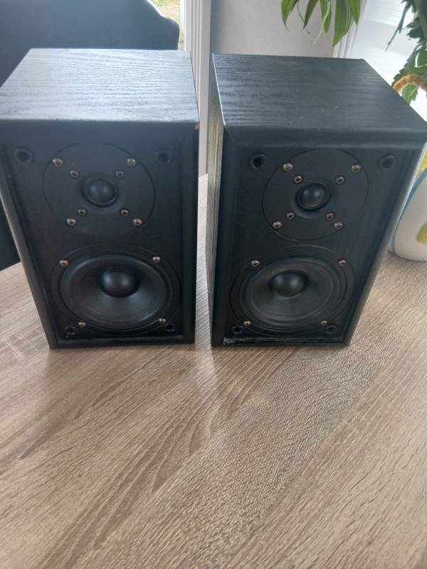 Acoustic Solutions Book Shelf Speakers