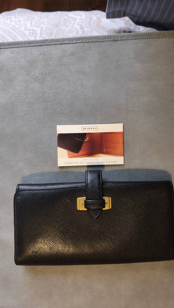 Rare Vintage 1990s Coach Madison Gramercy Continental Clutch Wallet – Made in Italy