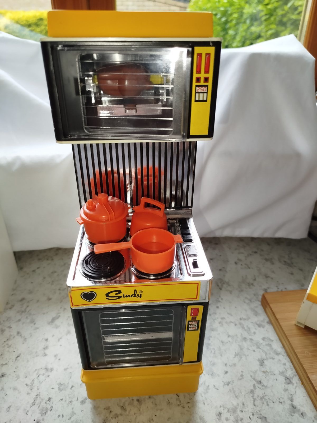 Sindy cooker