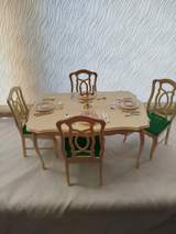 Sindy dining set 8
