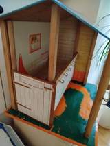 Sindy stable 4