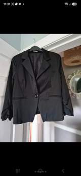 Black Italian blazer size XL 6
