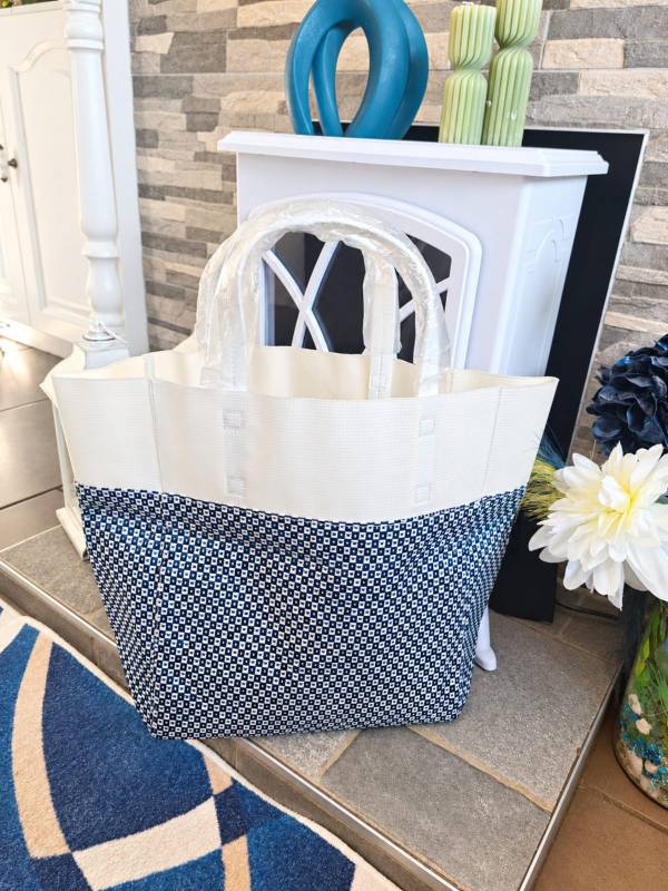 Navy & Cream large tote bag BNWT