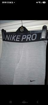Nike pro Grey Training leggings size M 6