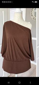 Brown off shoulder batwing top size xl 3