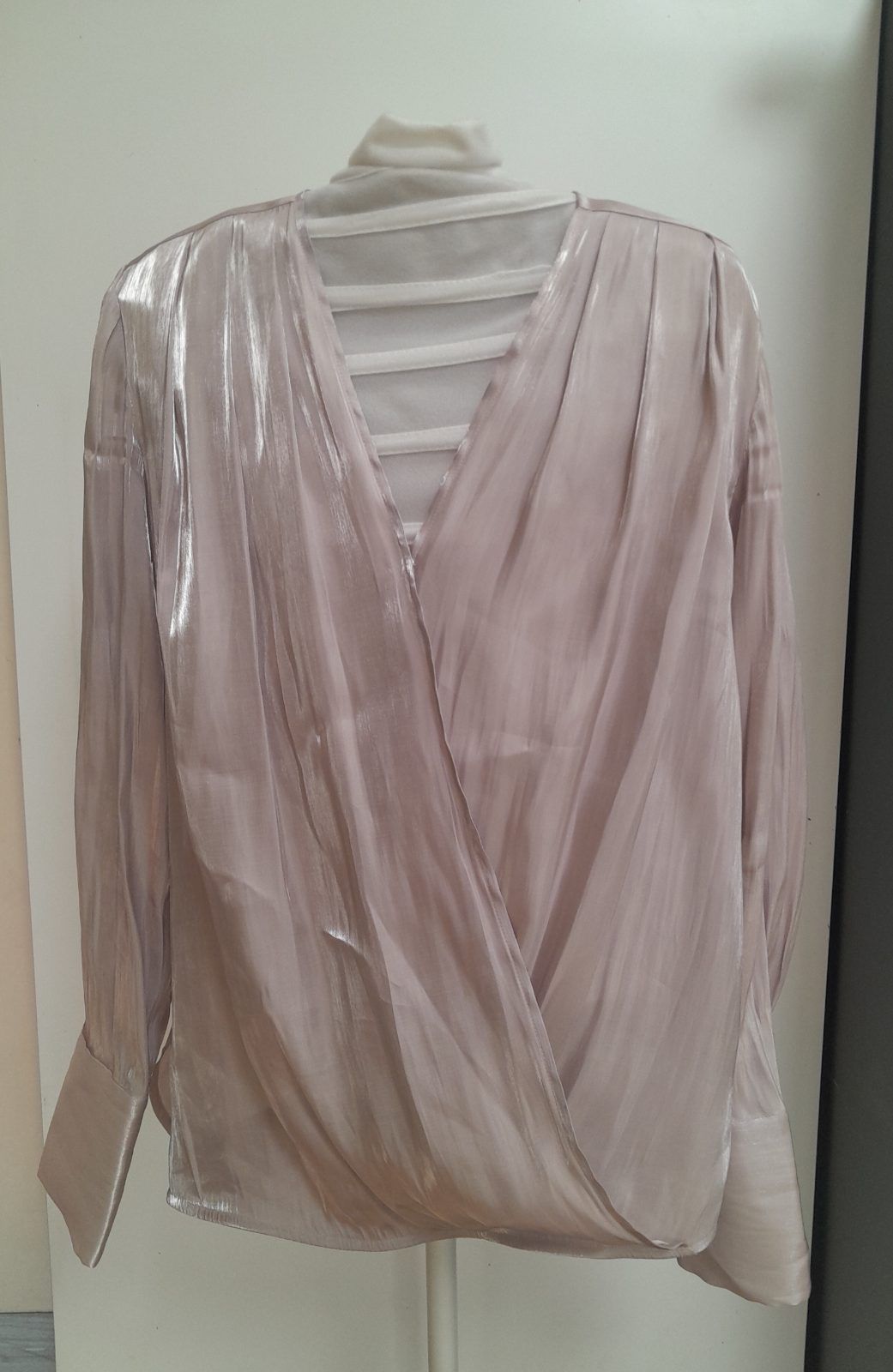 Ladies Nordstrom blouse