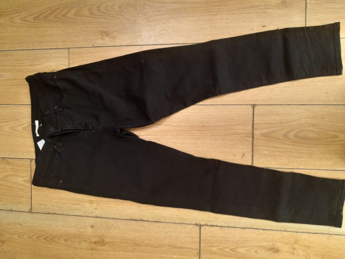 Black Levi jeans size 31 waist