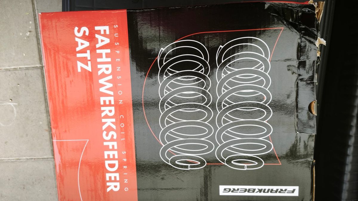 Suspension coil spring
