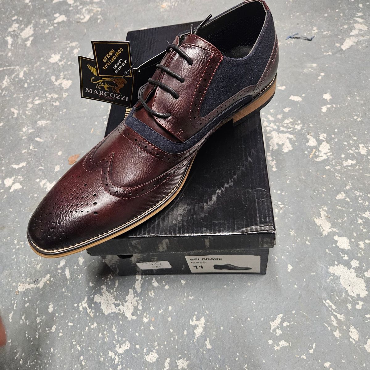 Men's shoes